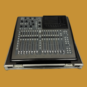 Behringer x 32 compact