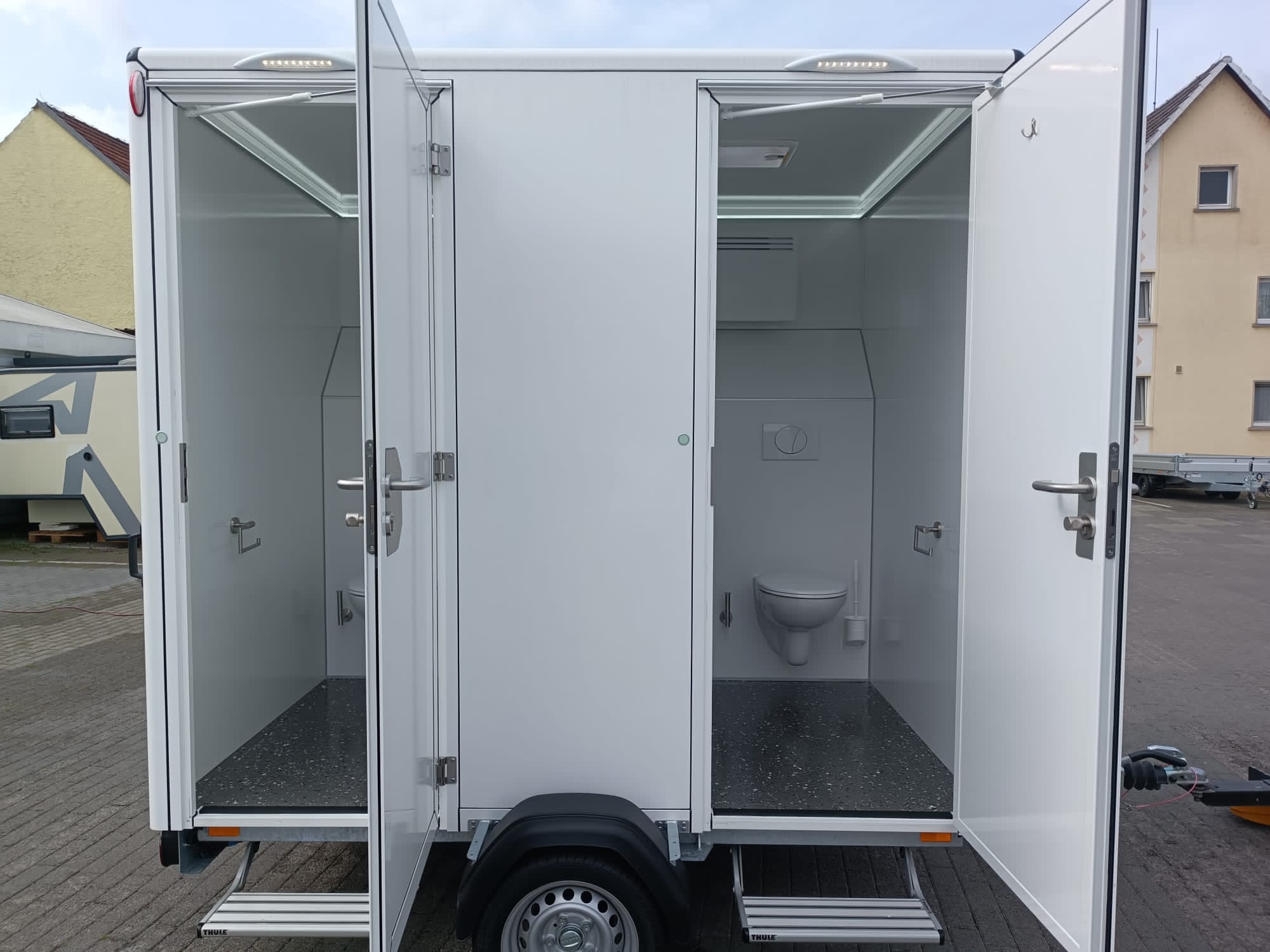 Toilettenwagen 1D+1H – Bild 2