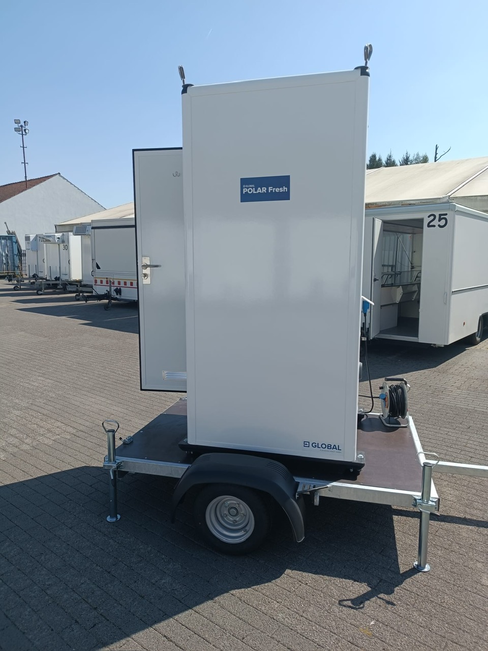 Toilettenwagen autark – Bild 6