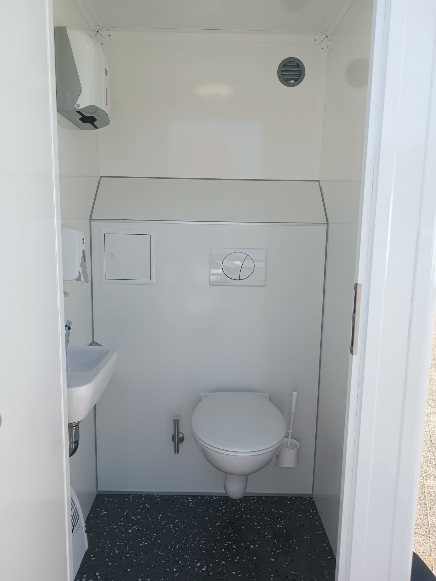 Toilettenwagen Einzelkabine – Bild 4